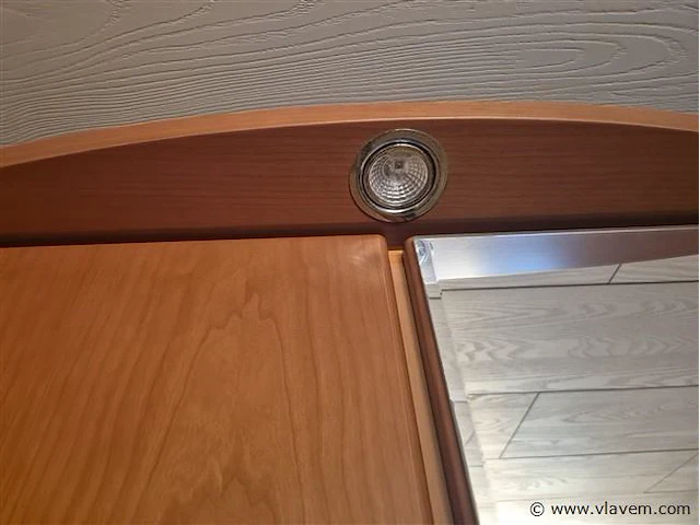 Slaapkamer met 2 kleerkasten - afbeelding 6 van  6