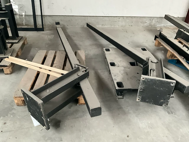 Slagbomenset in metalen uitvoering - afbeelding 5 van  13