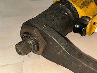 Slagmoersleutel atlas copco op luchtdruk - afbeelding 2 van  4