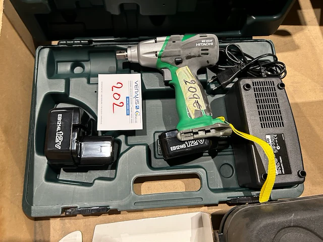 Slagmoersleutel hitachi - afbeelding 1 van  7