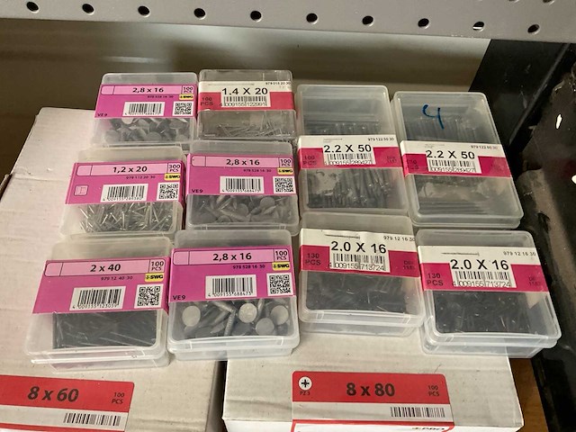 Slagpluggen nagels - afbeelding 3 van  6