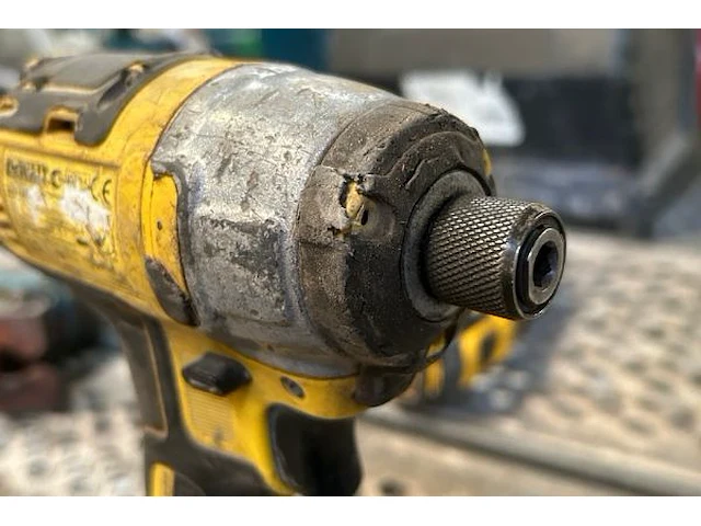 Slagschroevendraaier dewalt - afbeelding 2 van  4