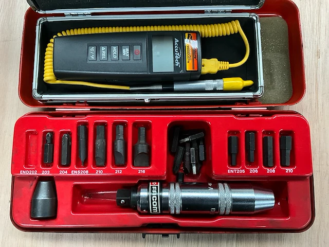 Slagschroevendraaier facom en pyrometer accutech - afbeelding 1 van  2