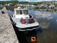 Sleepboot 'hommel' - afbeelding 1 van  15