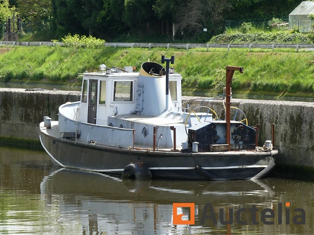 Sleepboot 'hommel' - afbeelding 13 van  15
