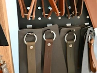 Sleutelhangers met presentatie display - afbeelding 4 van  4