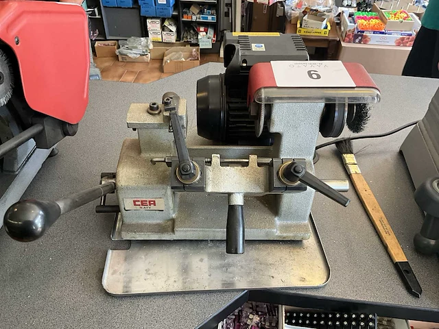 Sleutelkopieermachine cea naty - afbeelding 1 van  4