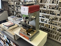 Sleutelkopieermachine nn type 306-a - afbeelding 2 van  5