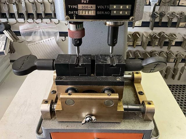 Sleutelkopieermachine nn type 306-a - afbeelding 3 van  5