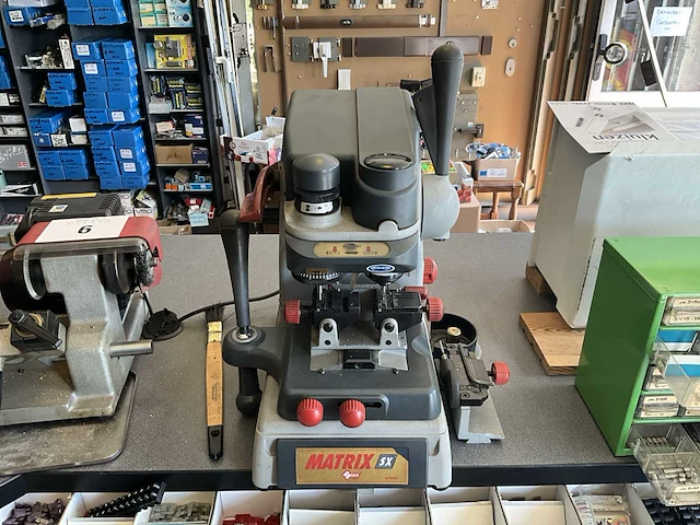 Sleutelkopieermachine silca matrix sx - afbeelding 1 van  4