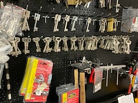 Sleutelvoorraad en accessoires - afbeelding 2 van  15
