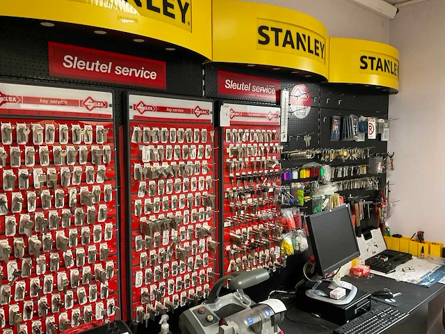 Sleutelvoorraad en accessoires - afbeelding 1 van  15