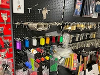 Sleutelvoorraad en accessoires - afbeelding 15 van  15