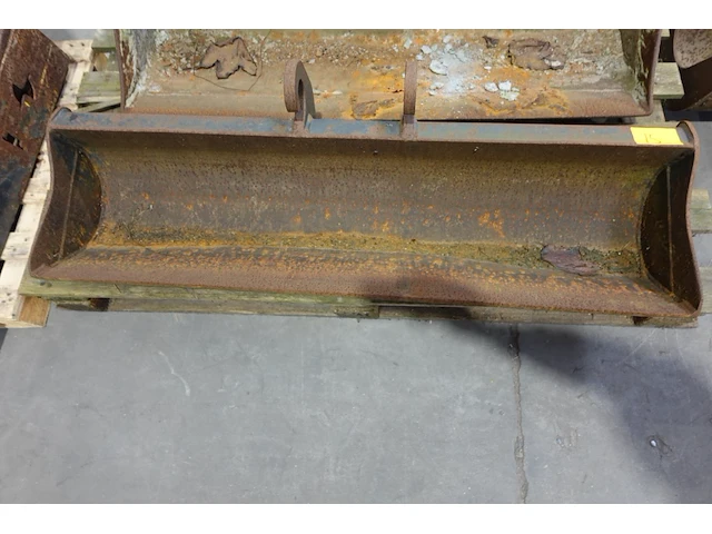 Sleuvenbak eurosteel - afbeelding 1 van  5