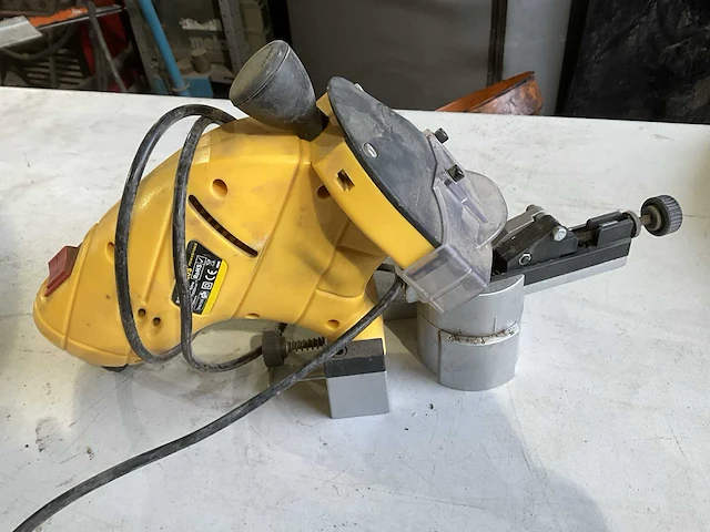 Slijpmachine voor kettingzagen powerplus powxg 1065 - afbeelding 3 van  3