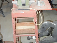 Slijpmolen op staander - afbeelding 2 van  3