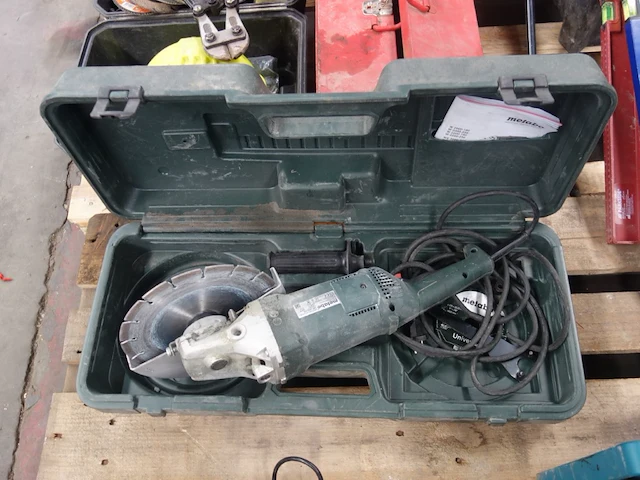 Slijpschijfmachine metabo - afbeelding 1 van  4