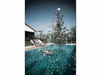 Slim aarons (1916-2006) - kerst zwemmen - afbeelding 1 van  9