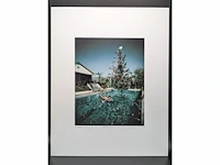 Slim aarons (1916-2006) - kerst zwemmen - afbeelding 2 van  9