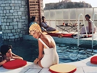 Slim aarons (1916-2006) - penthouse zwembad - afbeelding 6 van  8