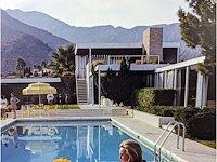 Slim aarons (1916-2006) - roddels aan het zwembad - afbeelding 5 van  10