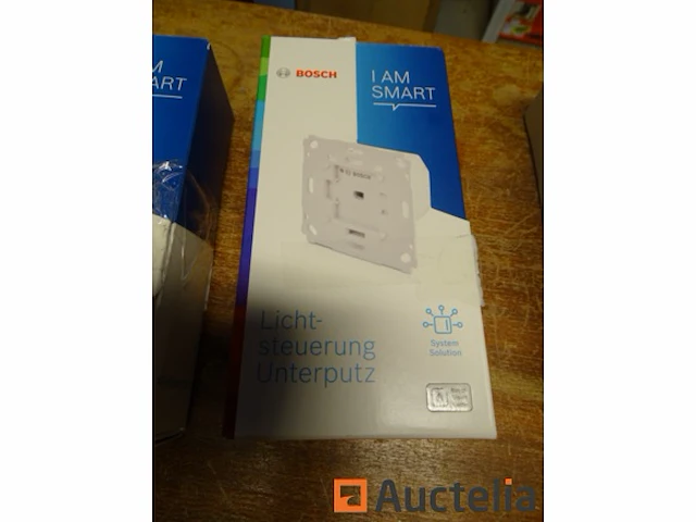 Slimme stekker, rolluikactuator, bosch wi-fi-schakelaar - afbeelding 4 van  9