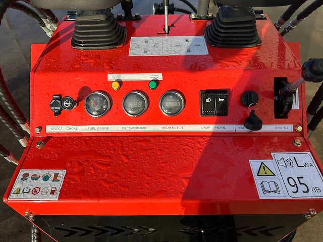 Smach - 2024 - sh380 - mini-schranklader op rupsen - afbeelding 11 van  30