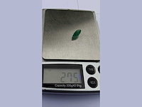 Smaragd peervormig-natuurlijk groen gedolven -2.75cts - afbeelding 2 van  5