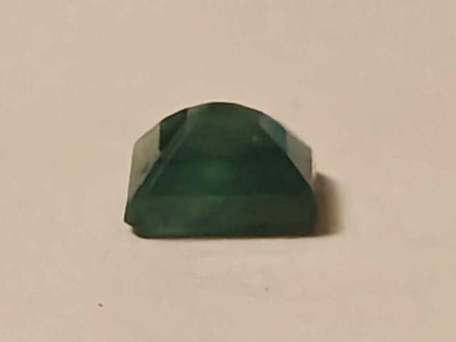 Smaragd rechthoekig gevormd-natuurlijk groen gedolven -3.45cts - afbeelding 2 van  6