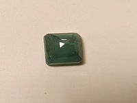 Smaragd rechthoekig gevormd-natuurlijk groen gedolven -3.45cts - afbeelding 5 van  6