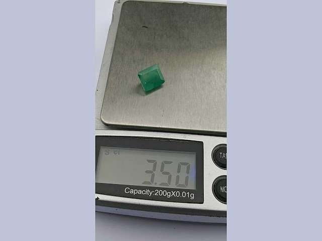 Smaragd rechthoekig gevormd-natuurlijk groen gedolven -3.5cts - afbeelding 2 van  5