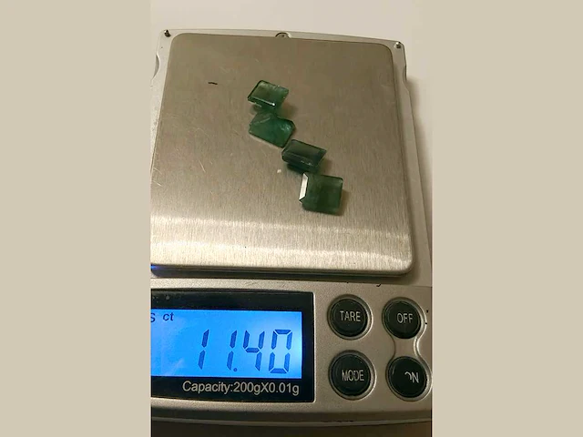 Smaragd rechthoekig vierkant gevormd-4 natuurlijk groen gedolven -11.4cts - afbeelding 2 van  8