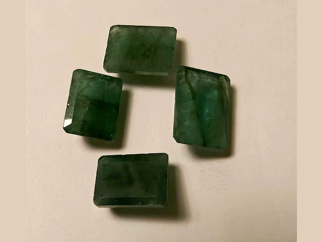 Smaragd rechthoekig vierkant gevormd-4 natuurlijk groen gedolven -11.4cts - afbeelding 7 van  8
