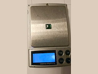 Smaragd rechthoekig vormig-natuurlijk groen gedolven -2.25cts - afbeelding 2 van  5