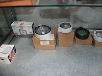 Smart gas alarm nedis, led straler brennenstuhl jaro 1.9500lm 2050, 7 aansluitdozen voor bewakingscamera - afbeelding 1 van  7