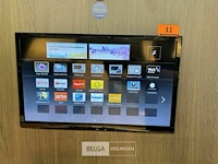 Smart tv panasonic ± 66cm - afbeelding 2 van  5