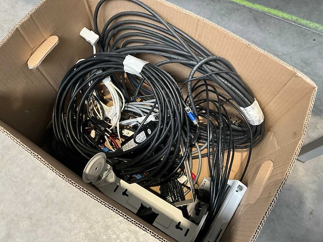 Smartboard + hitachi cp-aw252wn projector - afbeelding 5 van  15