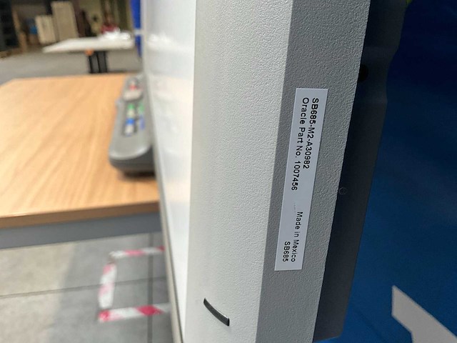 Smartboard + hitachi cp-aw252wn projector - afbeelding 11 van  15