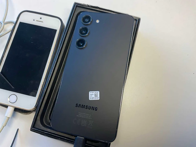 Smartphone (3x) - afbeelding 3 van  7