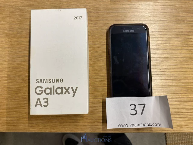 Smartphone samsung galaxy a3 - afbeelding 1 van  5