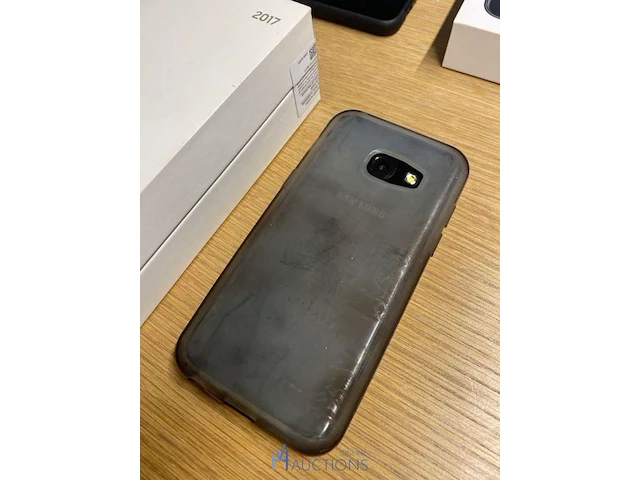 Smartphone samsung galaxy a3 - afbeelding 3 van  5