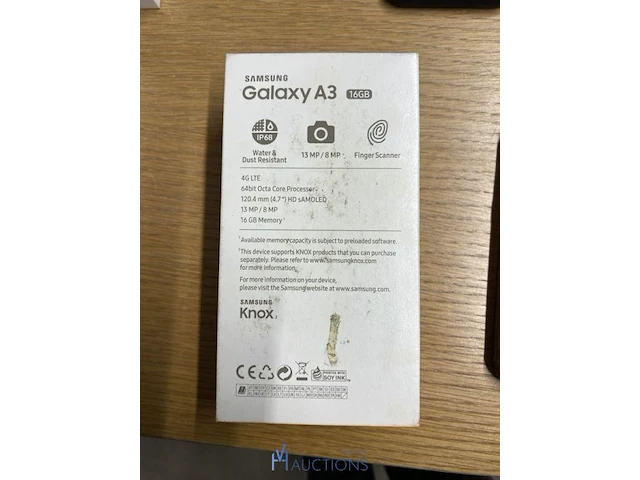 Smartphone samsung galaxy a3 - afbeelding 5 van  5