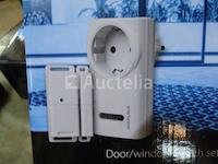 Smartwares controlled socket kit met openingsdetectie - afbeelding 2 van  4