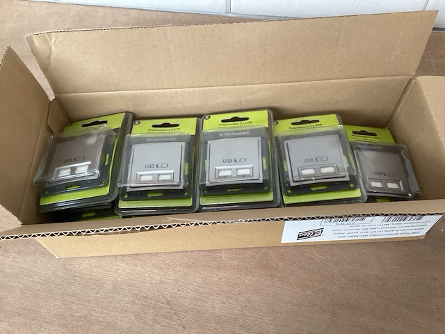Smartwares s2 usb wandcontactdoos, grijs (10x) - afbeelding 2 van  2