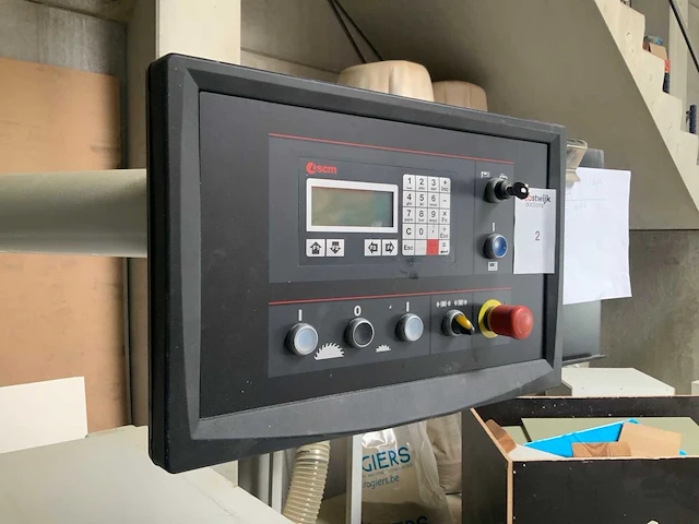 Smc s400 class formaatzaagmachine - afbeelding 6 van  9