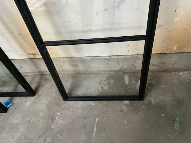 Smeedijzeren deur links open 760x2025 - afbeelding 4 van  5