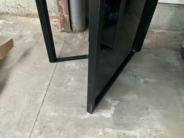 Smeedijzeren deur rechts open 830x1990 - afbeelding 6 van  6