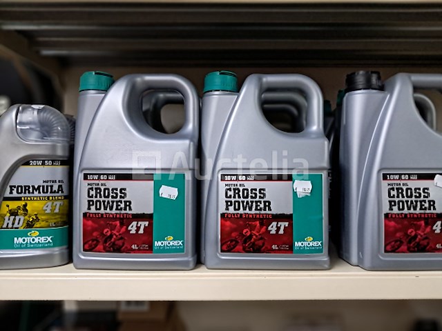 Smeermiddelen voor motorfietsen - afbeelding 1 van  4