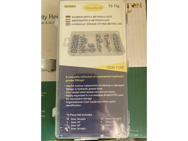 Smeernippel set metrisch 70 delig - afbeelding 1 van  2