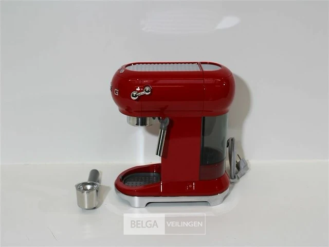 Smeg ecf01rdeu red klassieke espresso - afbeelding 3 van  4